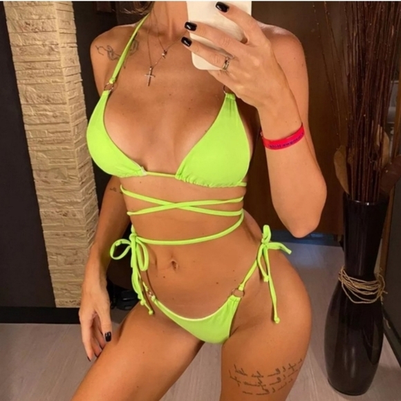 New Neon Green Wrap Around Strappy Cheeky Bikini Set Swimsuit Size L - Picture 2 of 6